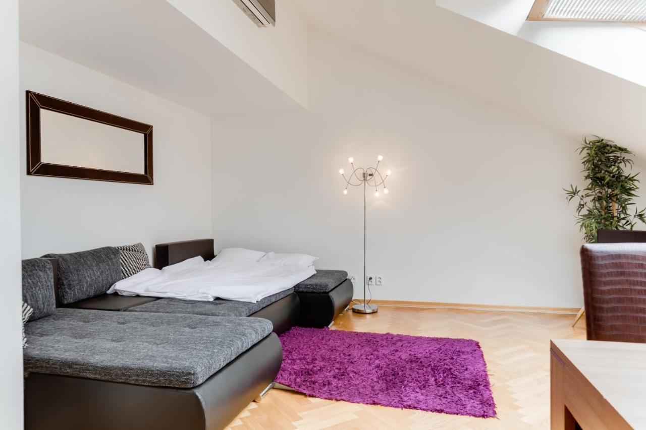 Jt'S Apartments Bilkova Str. Prague Ngoại thất bức ảnh
