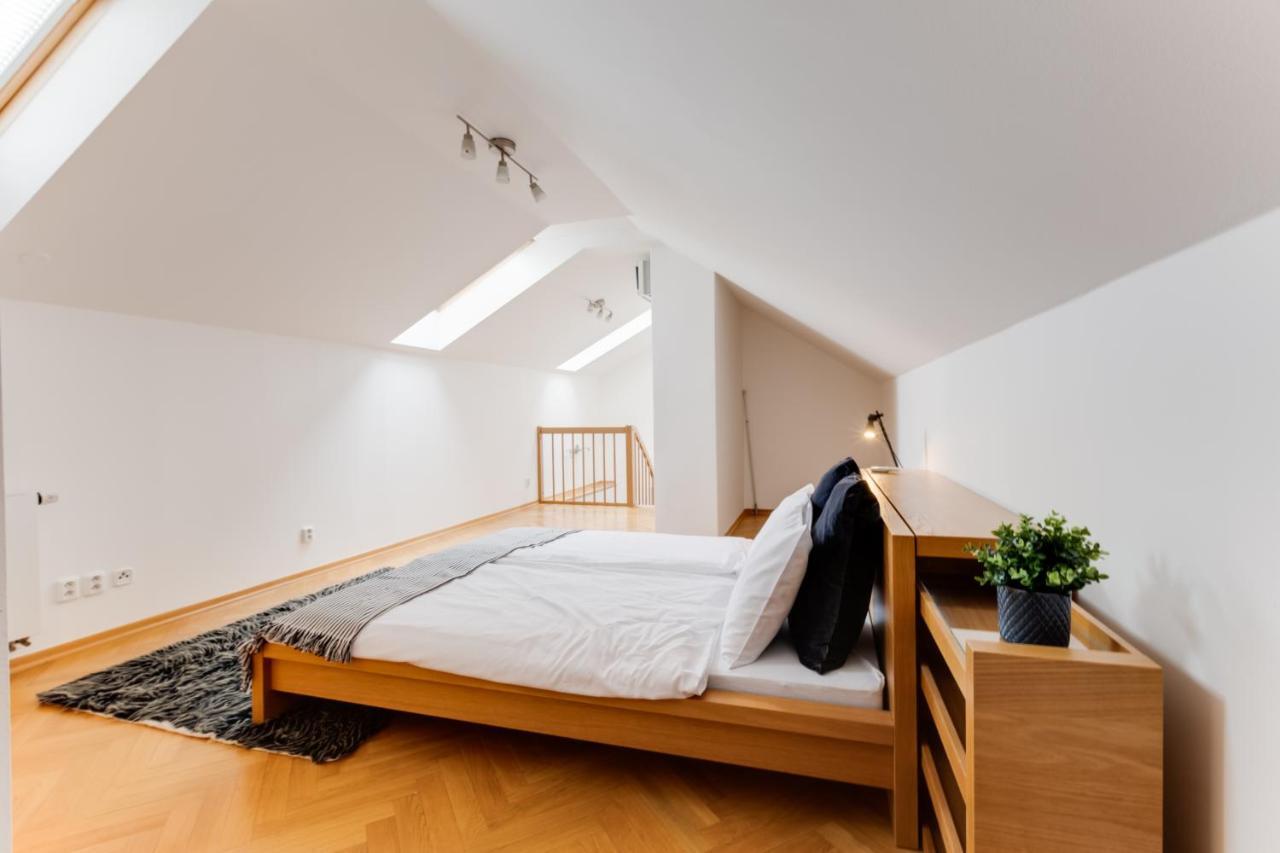 Jt'S Apartments Bilkova Str. Prague Ngoại thất bức ảnh